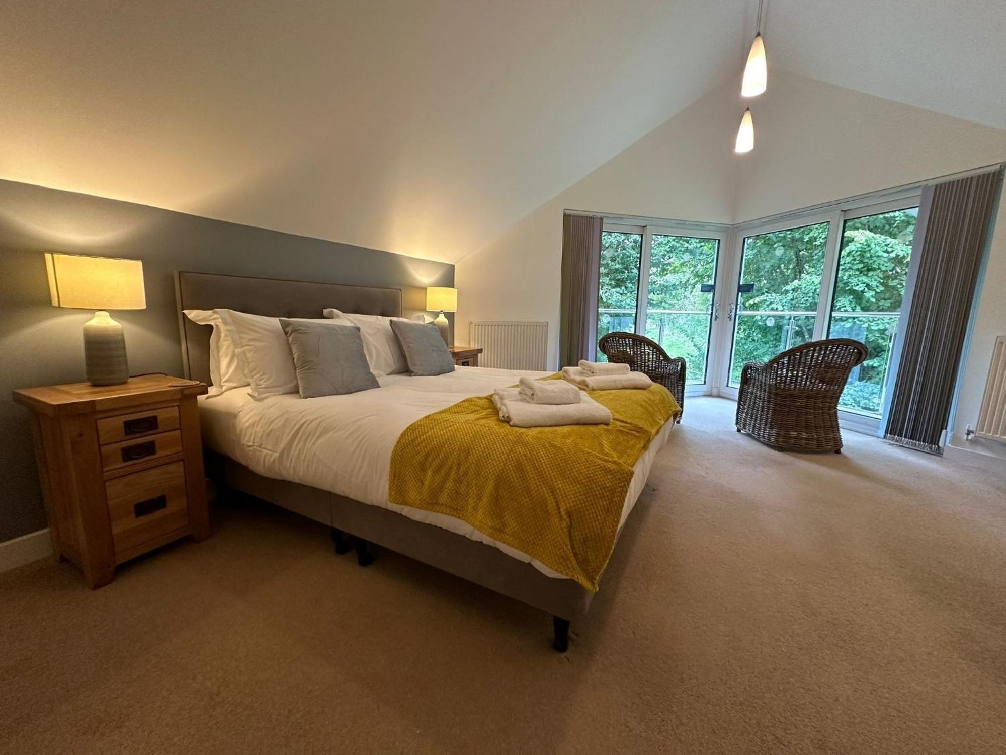 Luxurious 4 Bedroom New England Style Villa - Trewhiddle V17 St Austell Exterior photo